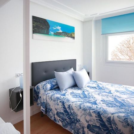 Apartamento Mym 3 Apartment Gijon Bagian luar foto
