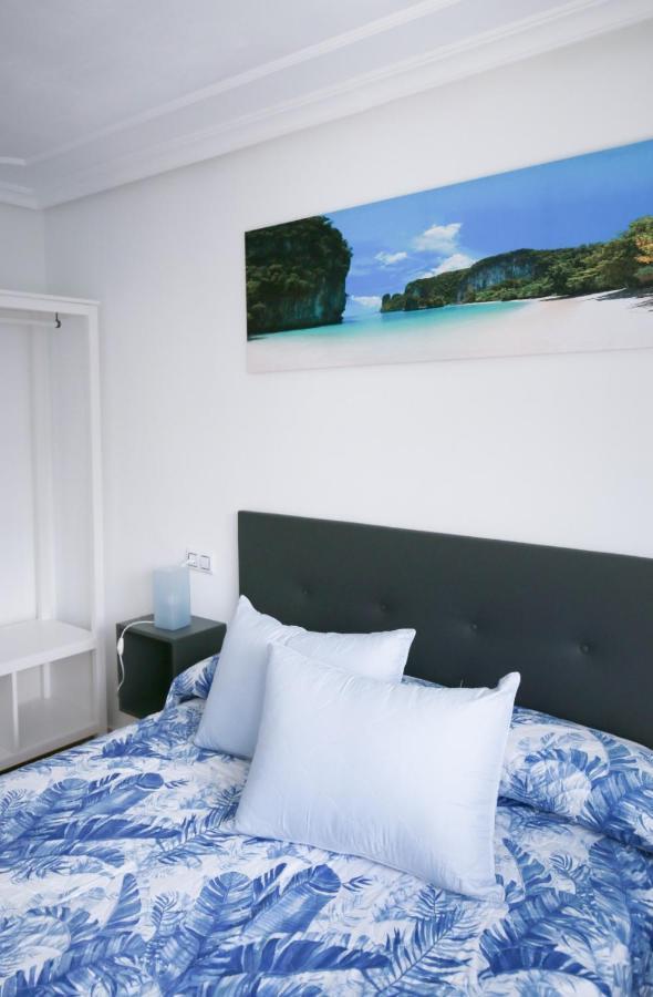 Apartamento Mym 3 Apartment Gijon Bagian luar foto
