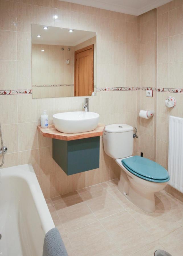Apartamento Mym 3 Apartment Gijon Bagian luar foto